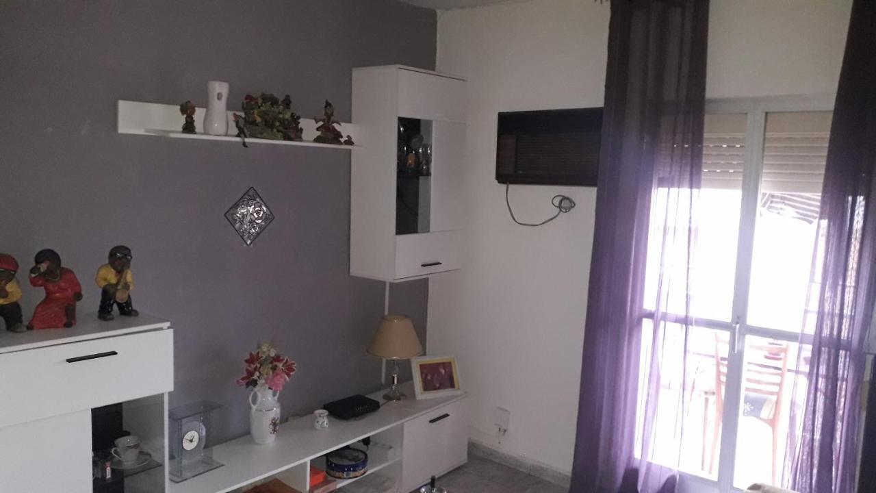 Citrik Wanda & Ifema Aeropuerto Bed & Breakfast Кослада Екстериор снимка
